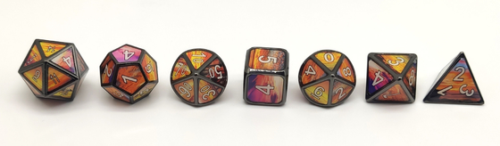 Gładkie wykończenie Mini RPG Dice Multicolor Praktyczne żywiczne materiały metalowe