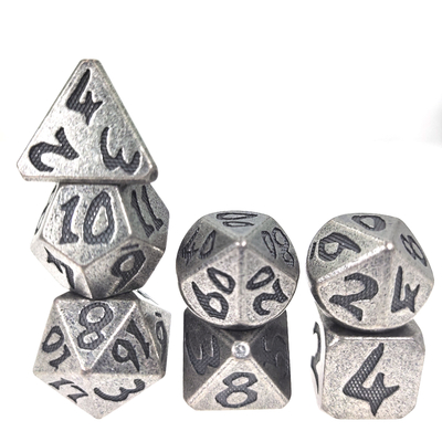 Kości RPG Do Kości RPG DND lub RPG Ręcznie rzeźbione Lekki Luksusowy metal