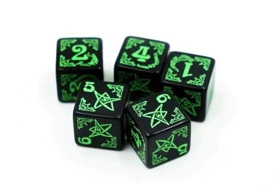 Modne gry RPG zestaw kości 20mm Czarne tło wzór kolorystyczny