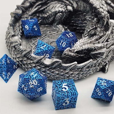 Pusty labirynt metalowych kości Set DND Krusu's Call RPG wieloaspektowy