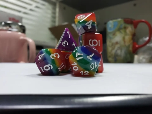 7 warstwy tęcza ręcznie wykonana żywica kostki Crusson And Dungeon DND#RPG