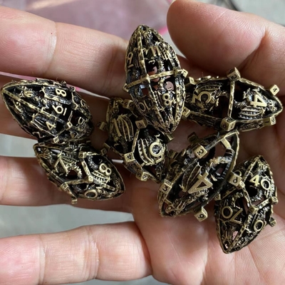 Kreatywny Rugby Metal Hollow RPG Dice Set Dragon And Dungeon DND