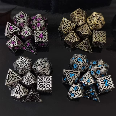 Związane z Hollow DND RPG Metal Dice Dragon And Underground City Game