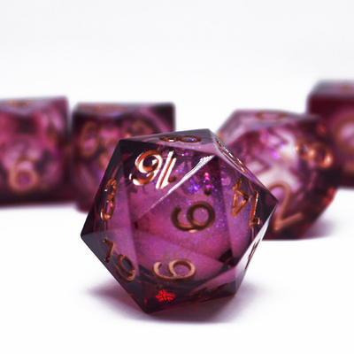 Red Flow Sand Liquid Resin Dice Set RPG DND COC Grupa biegająca