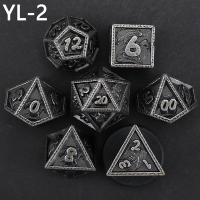 Zielony zestaw kostek DND Dragon i Dungeon Metal Customized Personalized Rune Dice Set