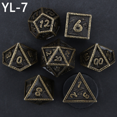 Zielony zestaw kostek DND Dragon i Dungeon Metal Customized Personalized Rune Dice Set