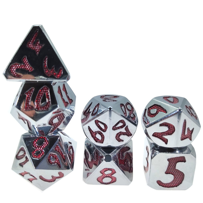 Uniwersalne małe metalowe kości czerwone kostki wielościenne do gry Dungeons And Dragons srebrno-czerwone