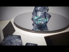 Jeden płytkowany płynny piasek z żywicy.